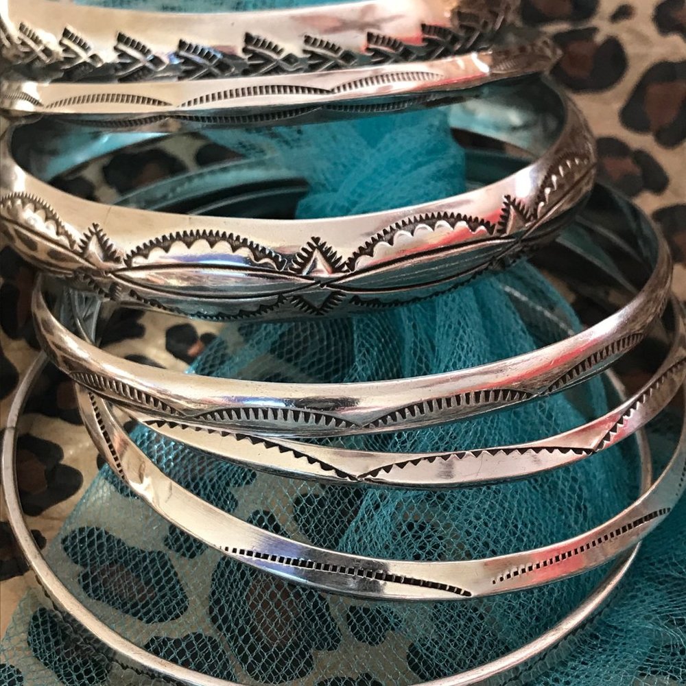 sOLD Native American Sterling bangles - Picture 4 of 15